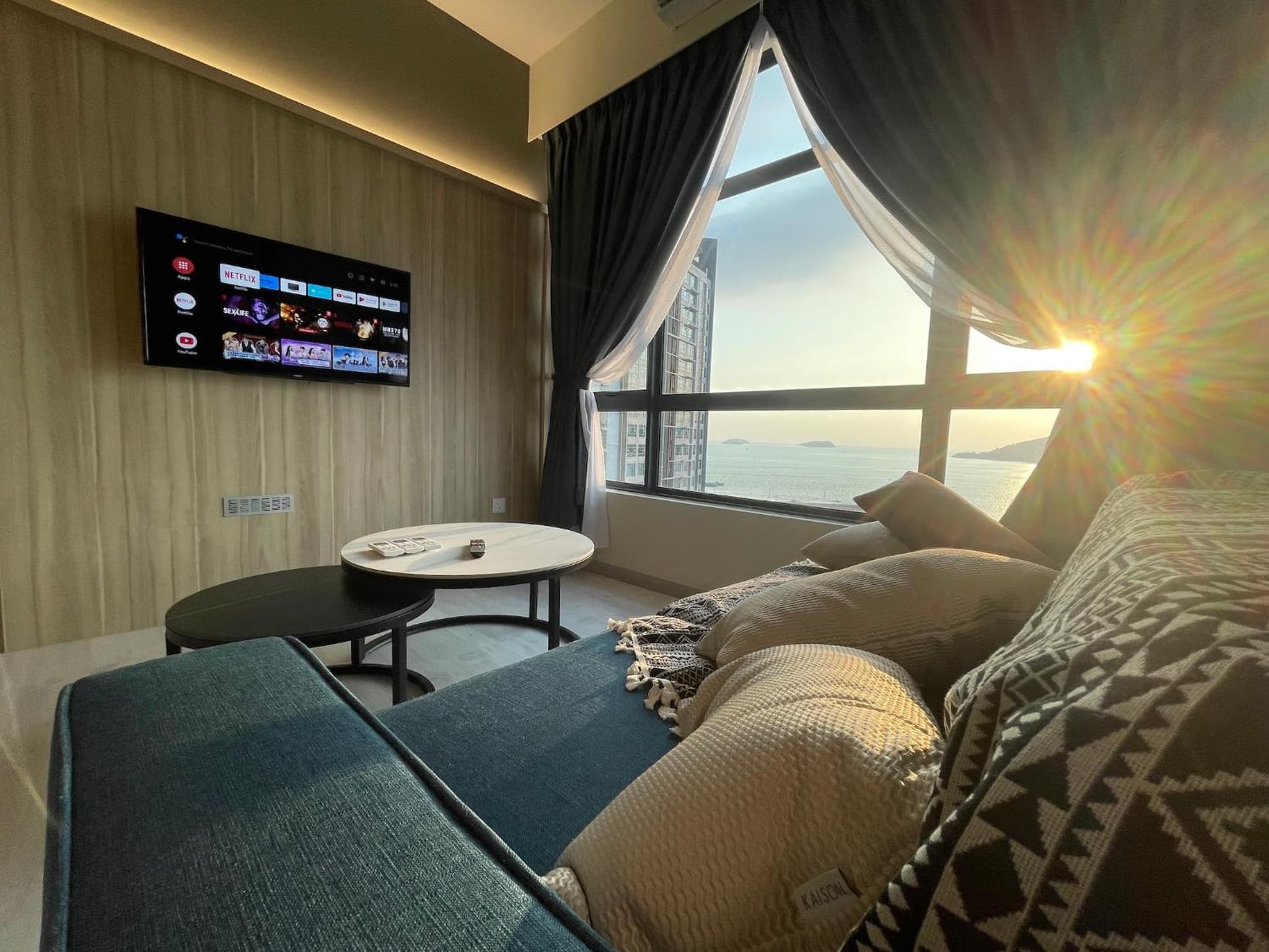 JQ Jesselton Quay Homestay Near Suria Mall, Gaya Street, jetty by GoodTravelKK 善旅民宿 photo 4