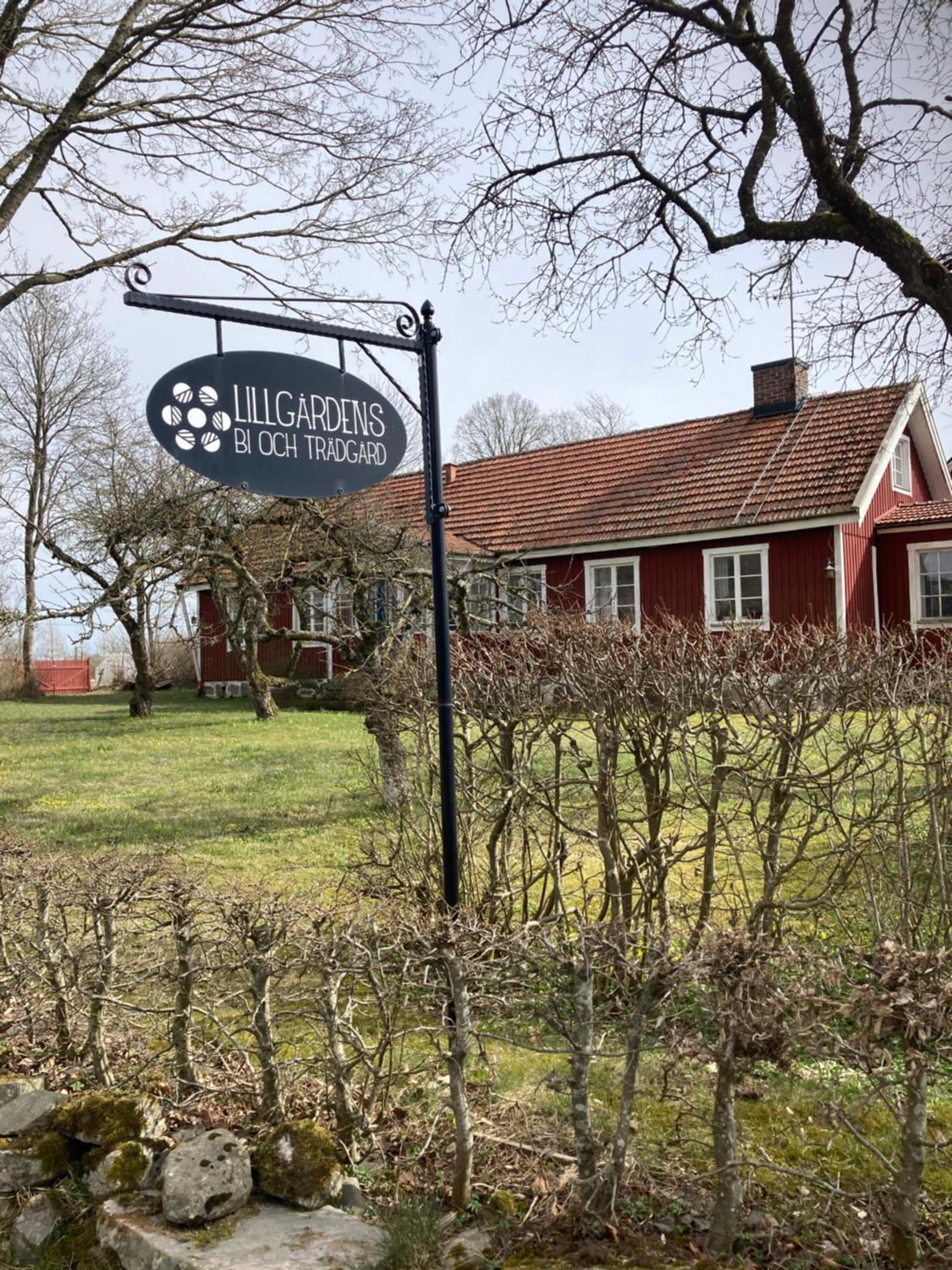 Förtjusande gästsvit med öppen spis