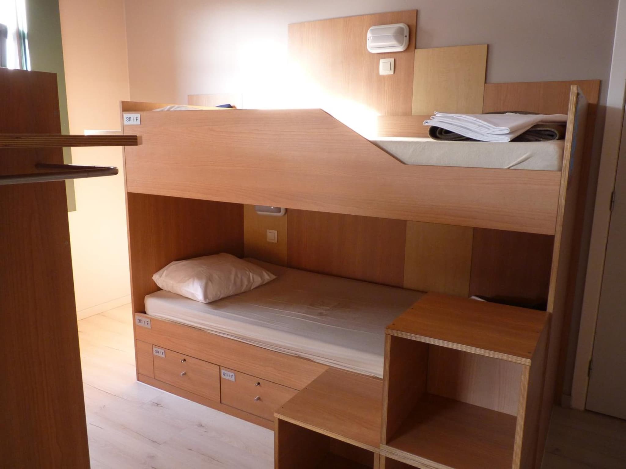 Sleep Well Youth Hostel photo 6