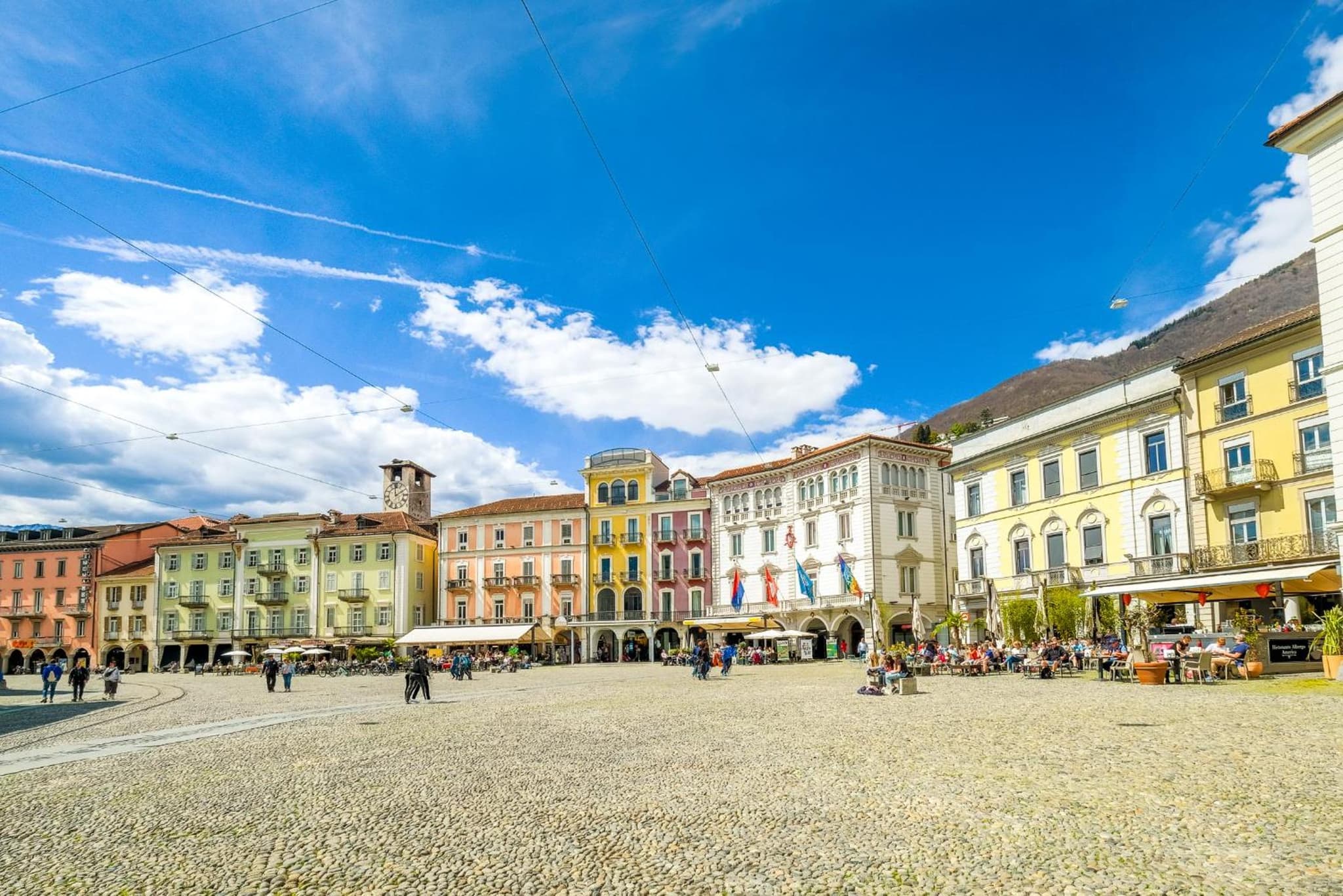 Boutique Hotel Piazza Grande Locarno - Easy Self Check-In