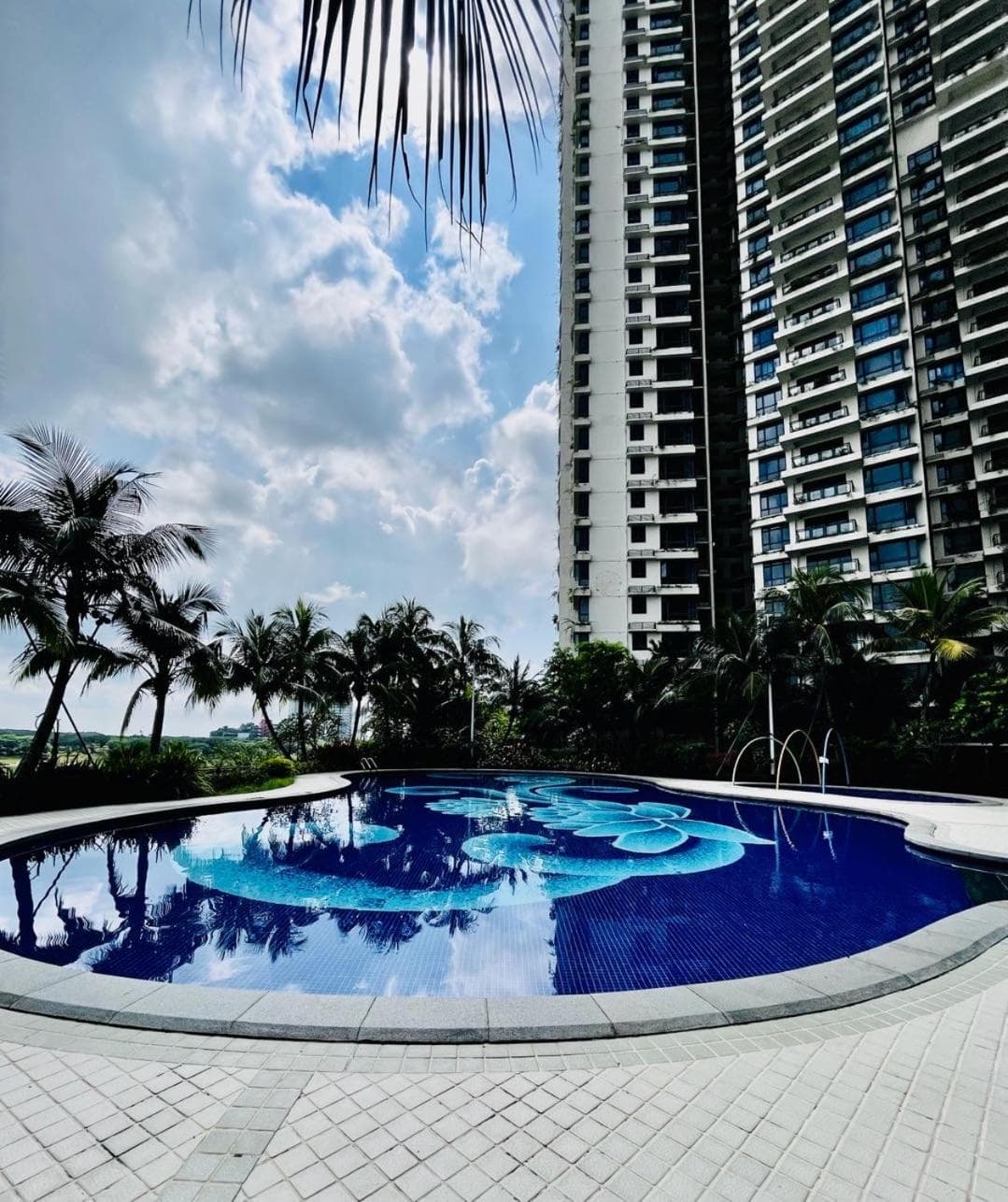Ataraxia park condo forest city photo 2