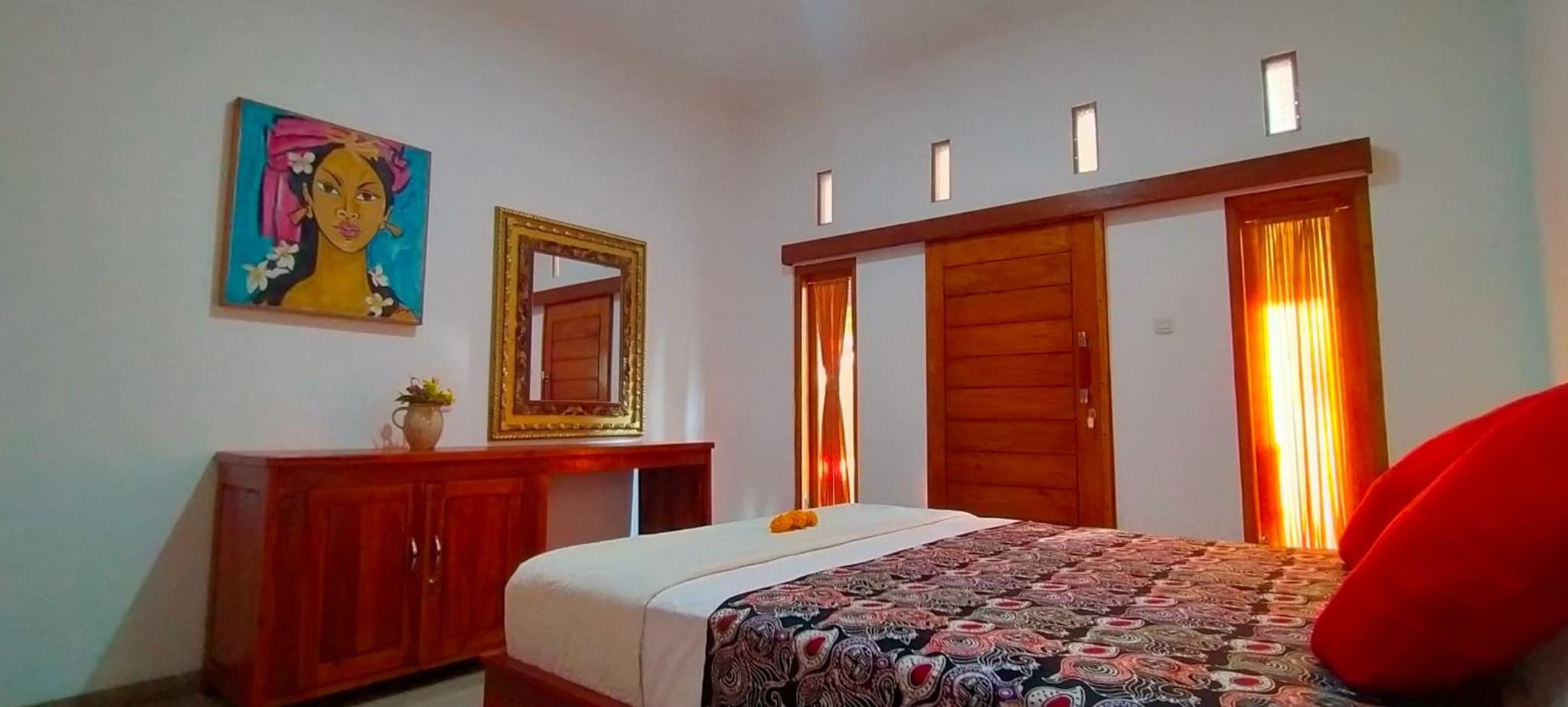 Tunjung guest house lovina beach photo 4