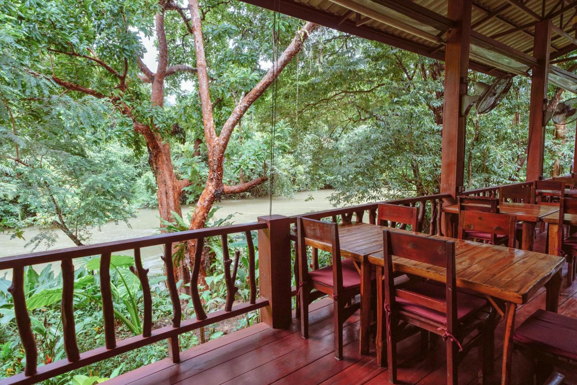Khao Sok Riverside Cottages photo 2