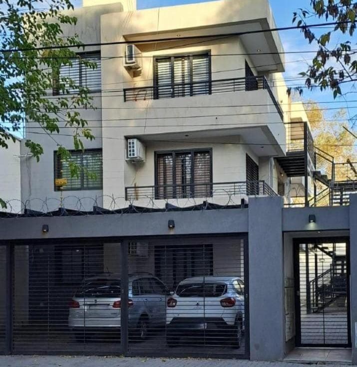 Luminoso departamento, excelente ubicación