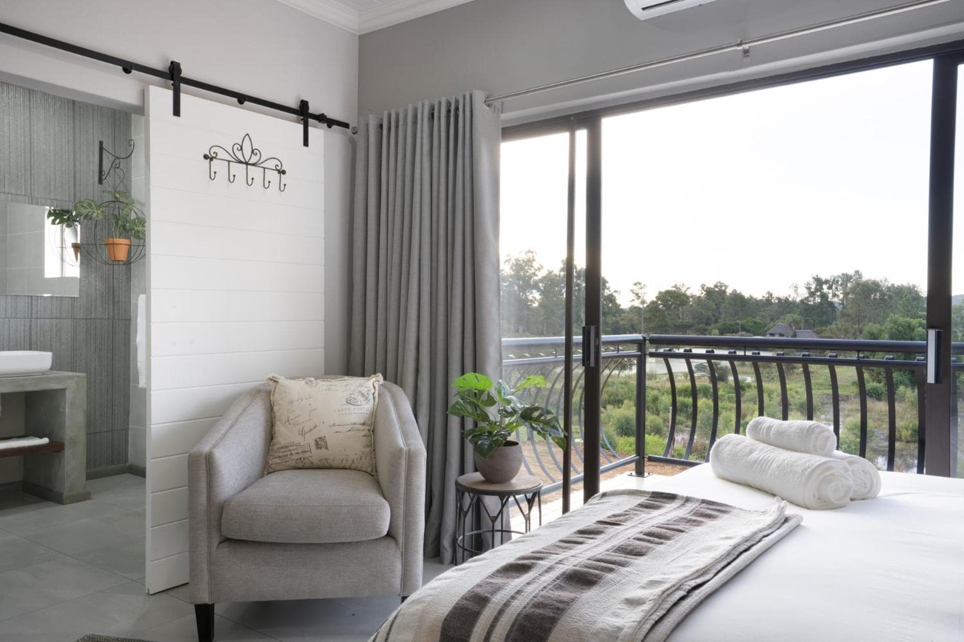 Bella's Rest Guesthouse photo 8