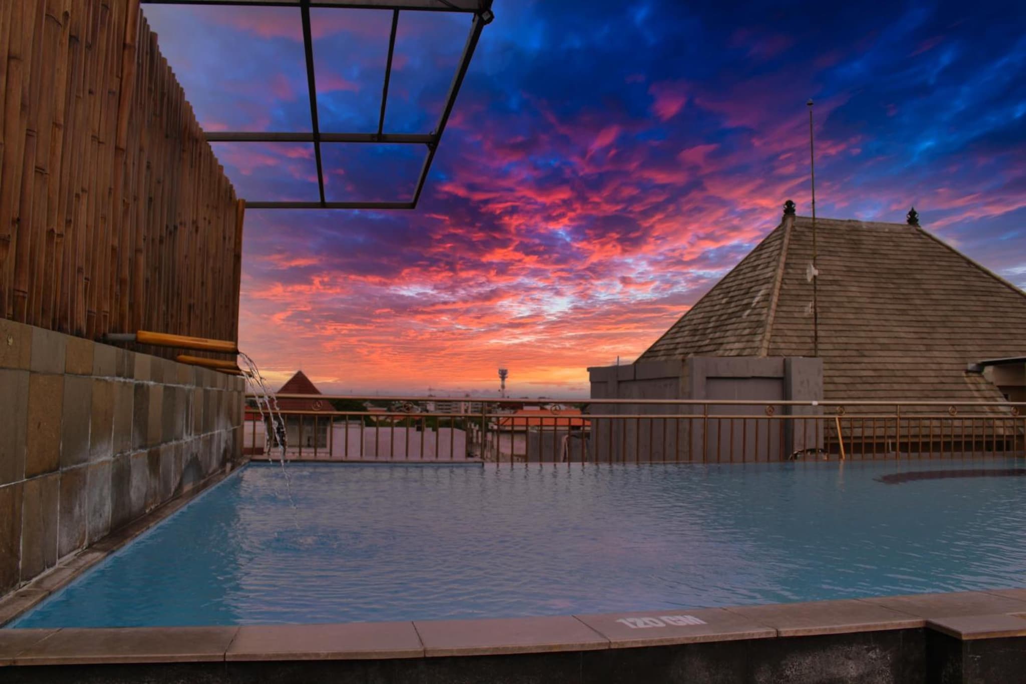 Tusita Boutique Hotel photo 7