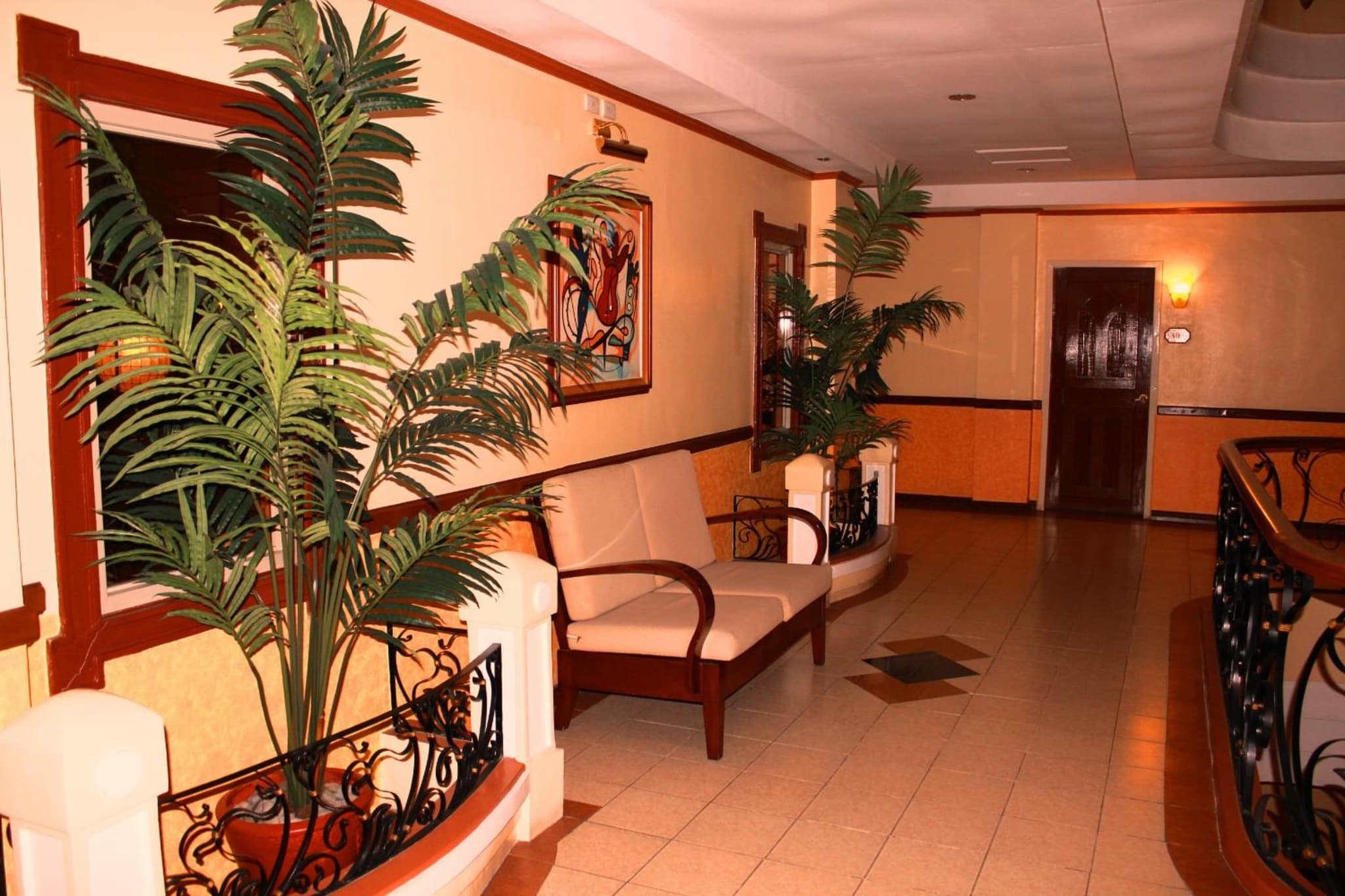 Pacific Breeze Hotel and Resort photo 9