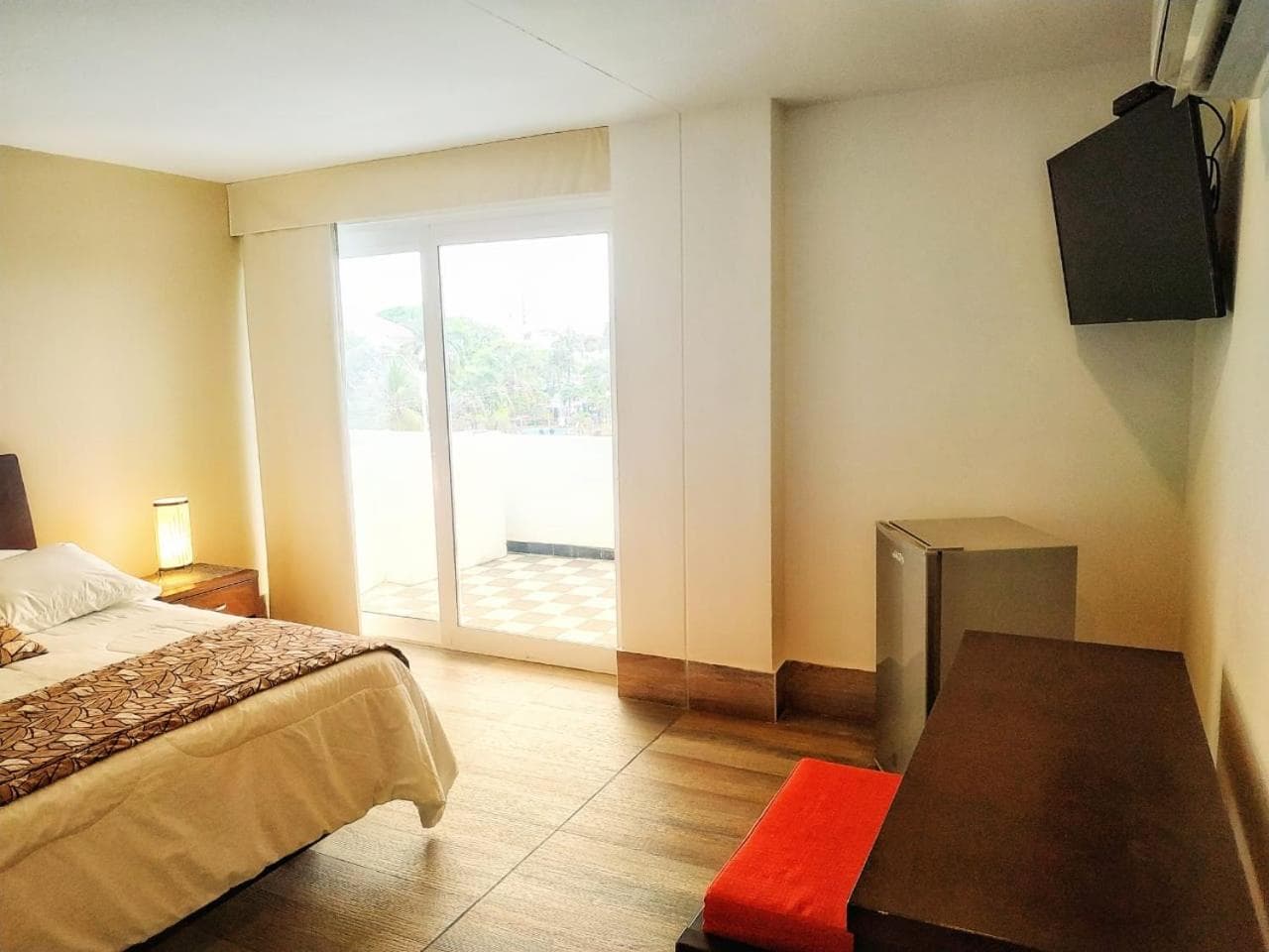 Vallclaire Suites photo 2