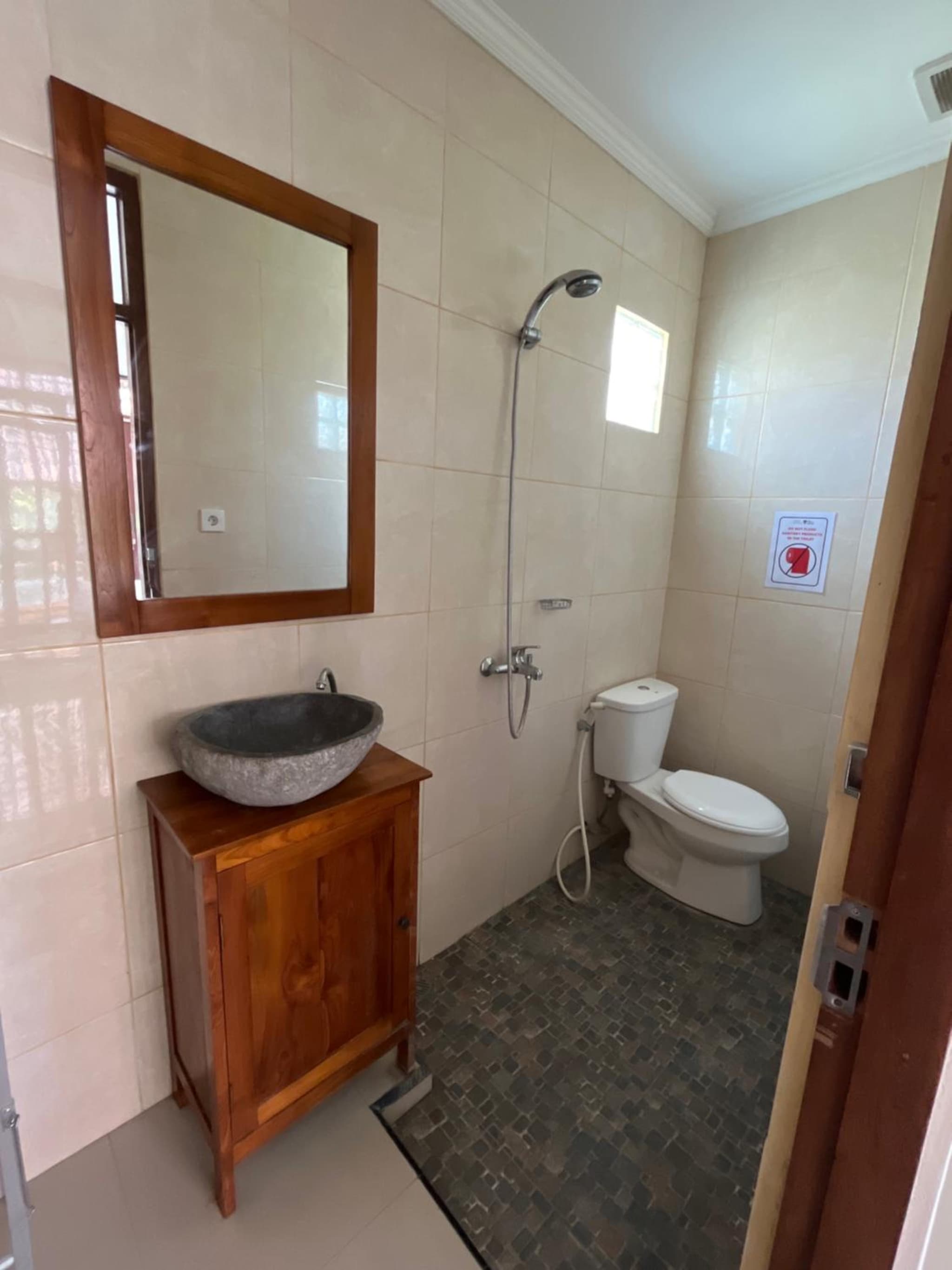 Sujana Homestay photo 9