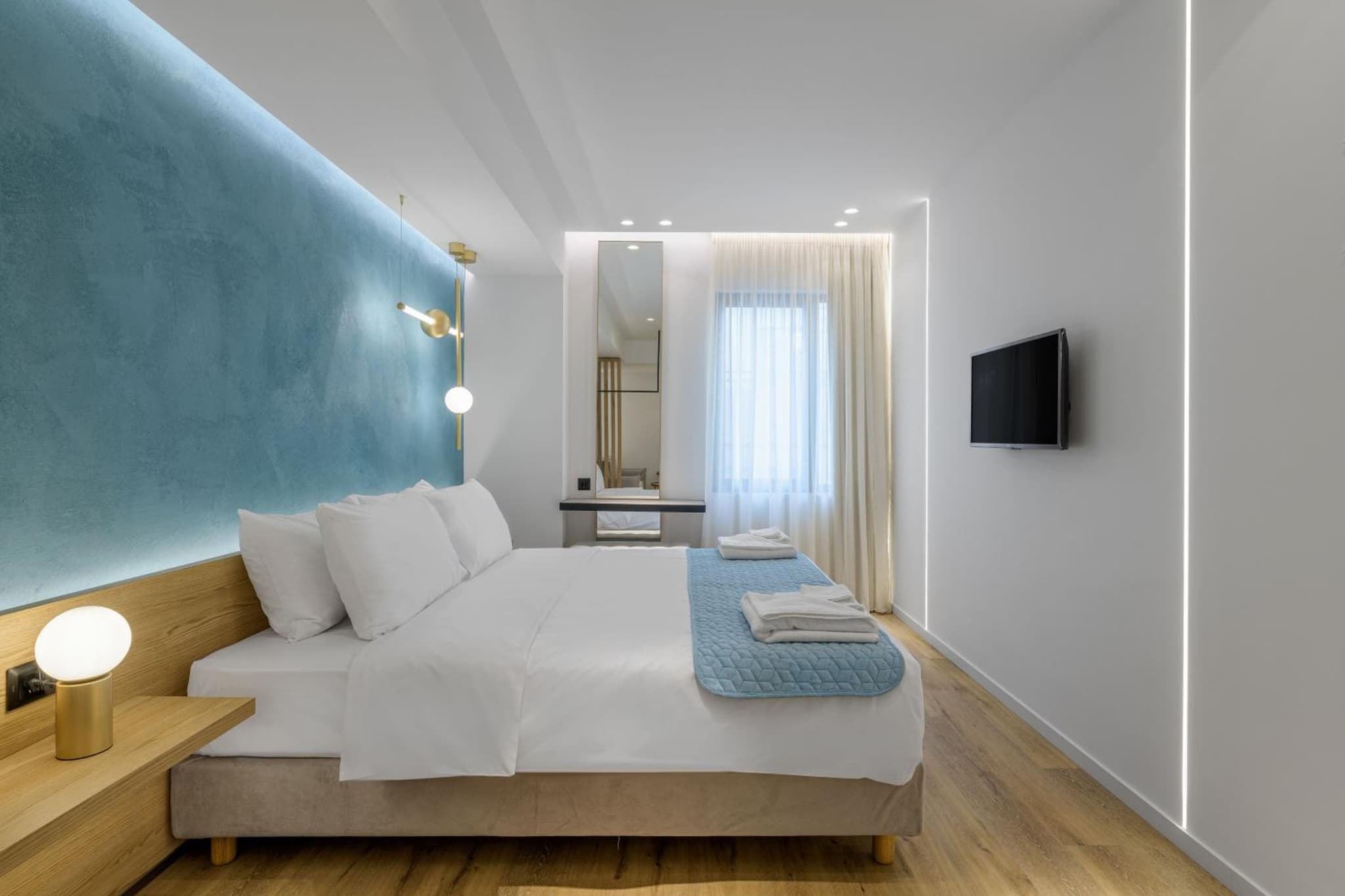 Acropolis Magenta Luxury Suites photo 3