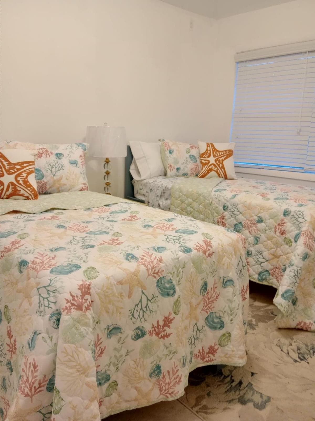 Windsor place photo 4