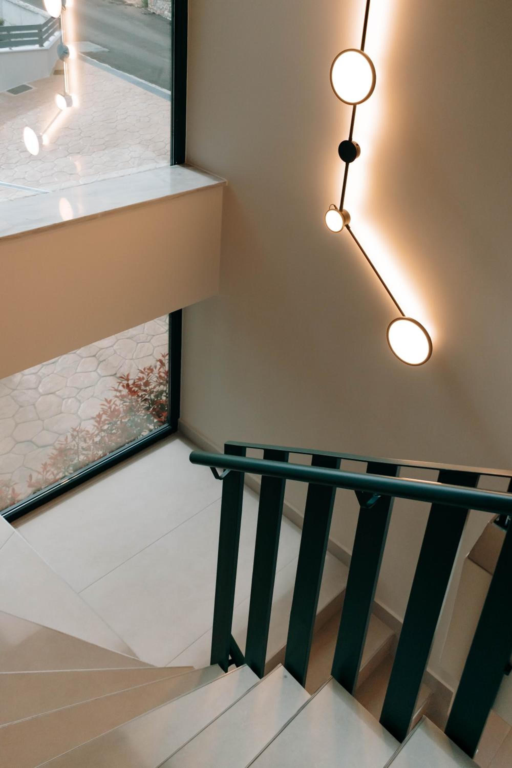 AKROTHEA suites & lounge photo 5