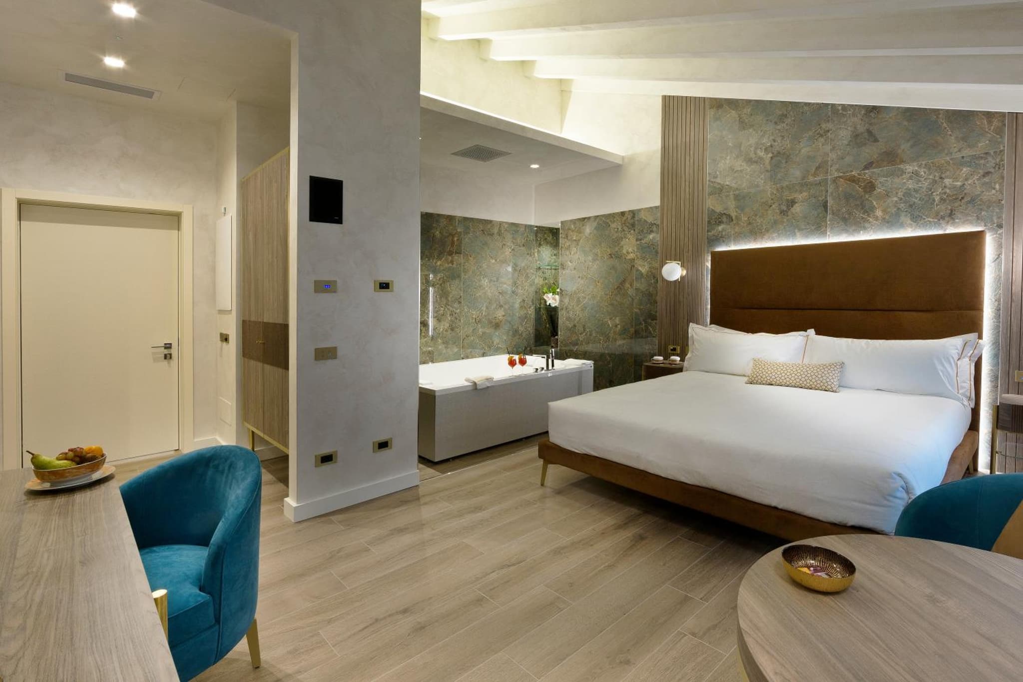 Vip's Motel Luxury Accommodation & Spa photo 5
