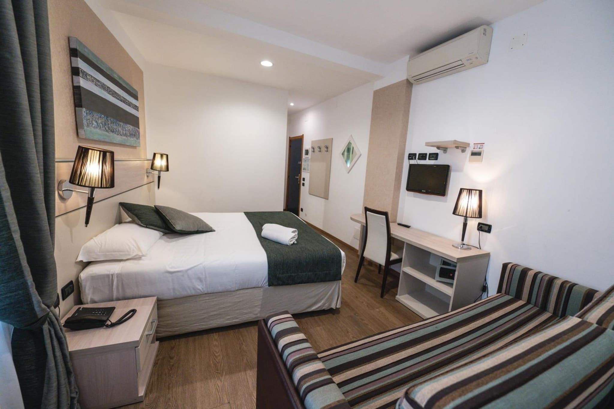 Coccodrillo Hotel & Apartments photo 8