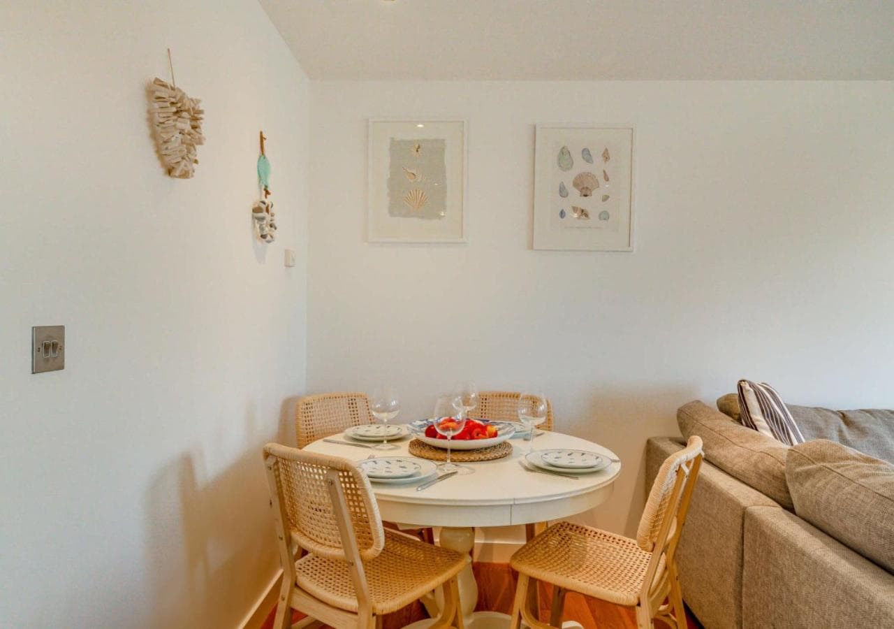 2 Bed in Newquay oc-a27276 photo 3