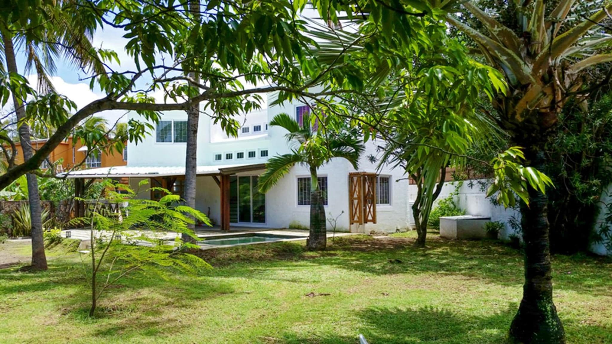 Charming villa near Mahebourg with a private pool photo 8
