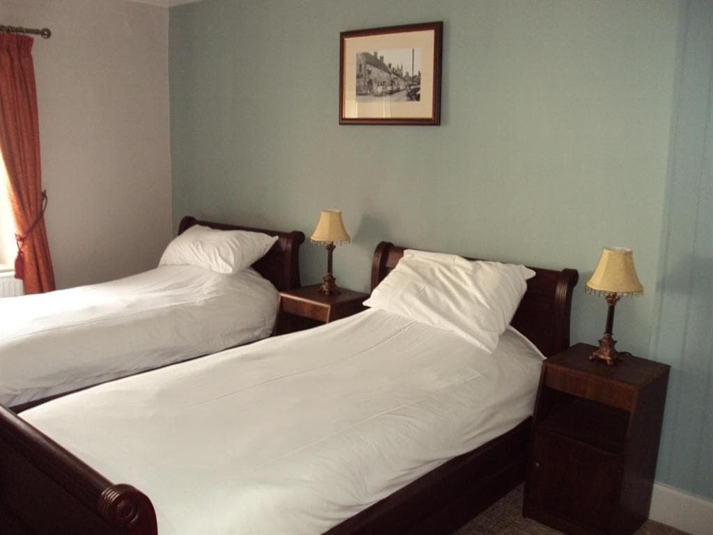 George Inn, Mere photo 7