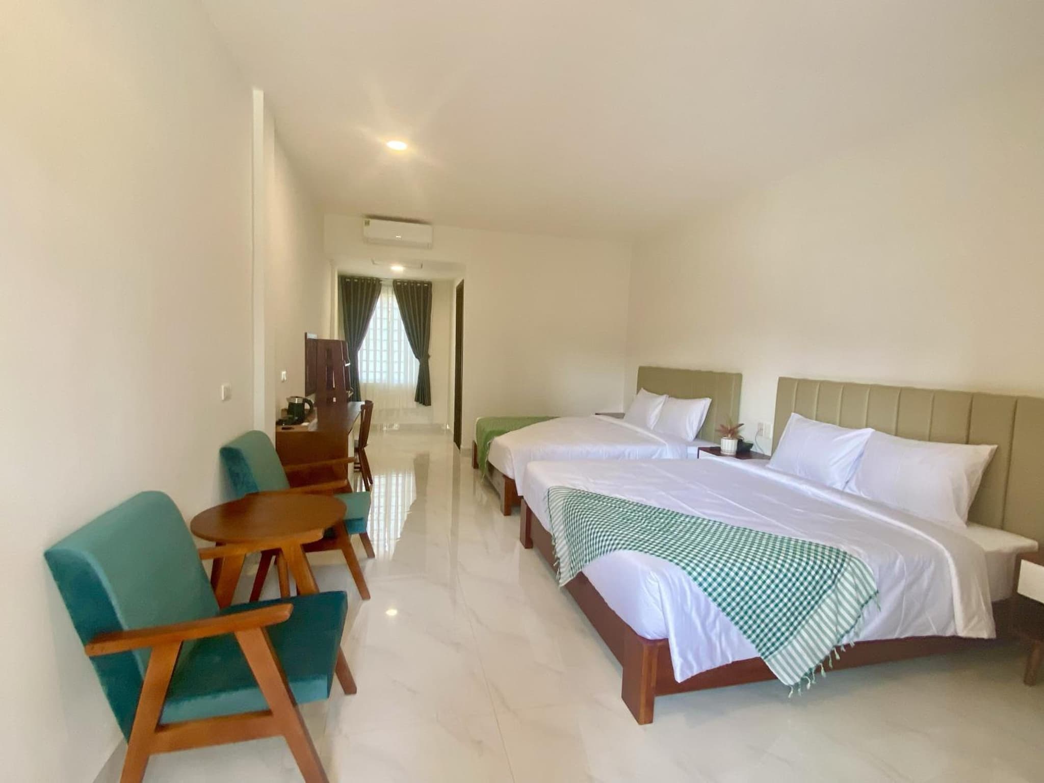 Wildbird Hotel photo 3