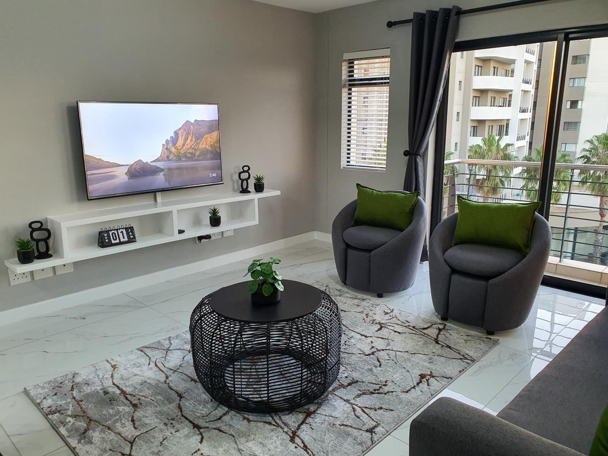 Knightsbridge Superior Apartments photo 3