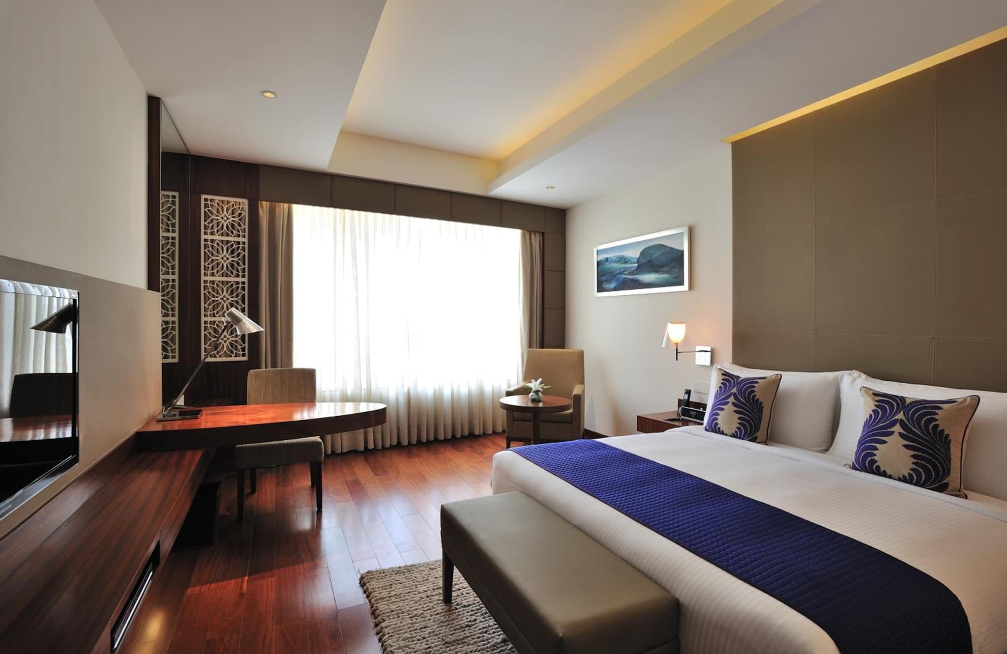 The Anya Hotel Gurgaon - Golf Course Road photo 9