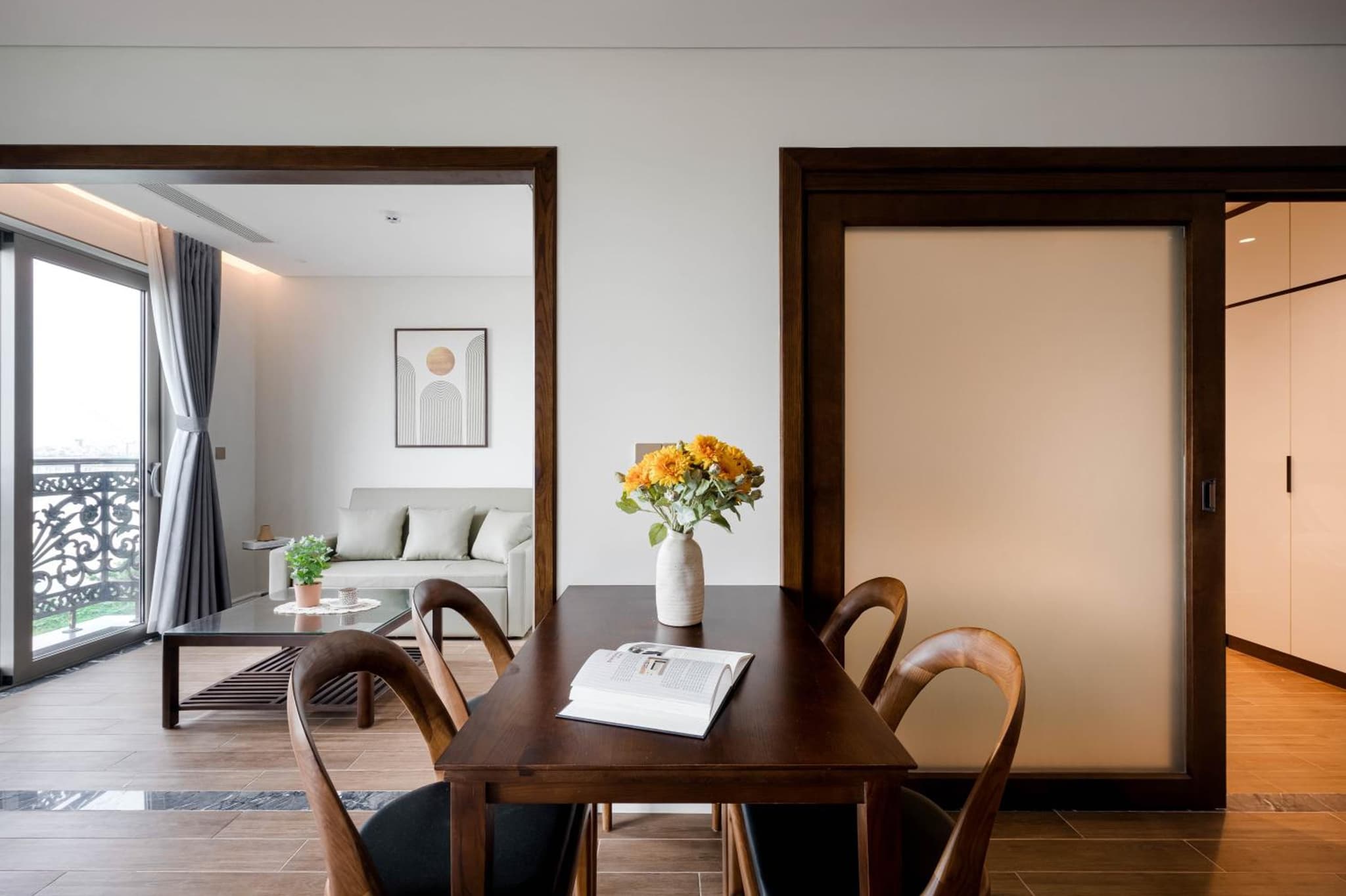 MK Riverside Apartment by Haviland photo 3