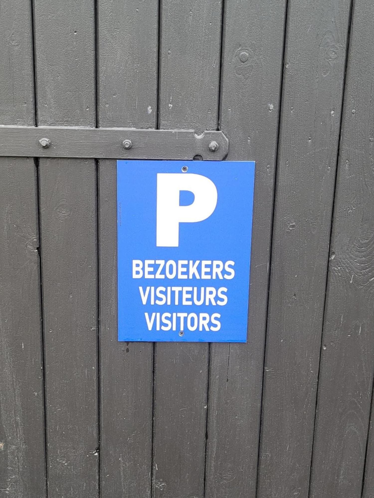 B&B Villa Giethoorn - canalview, privacy & parking photo 6