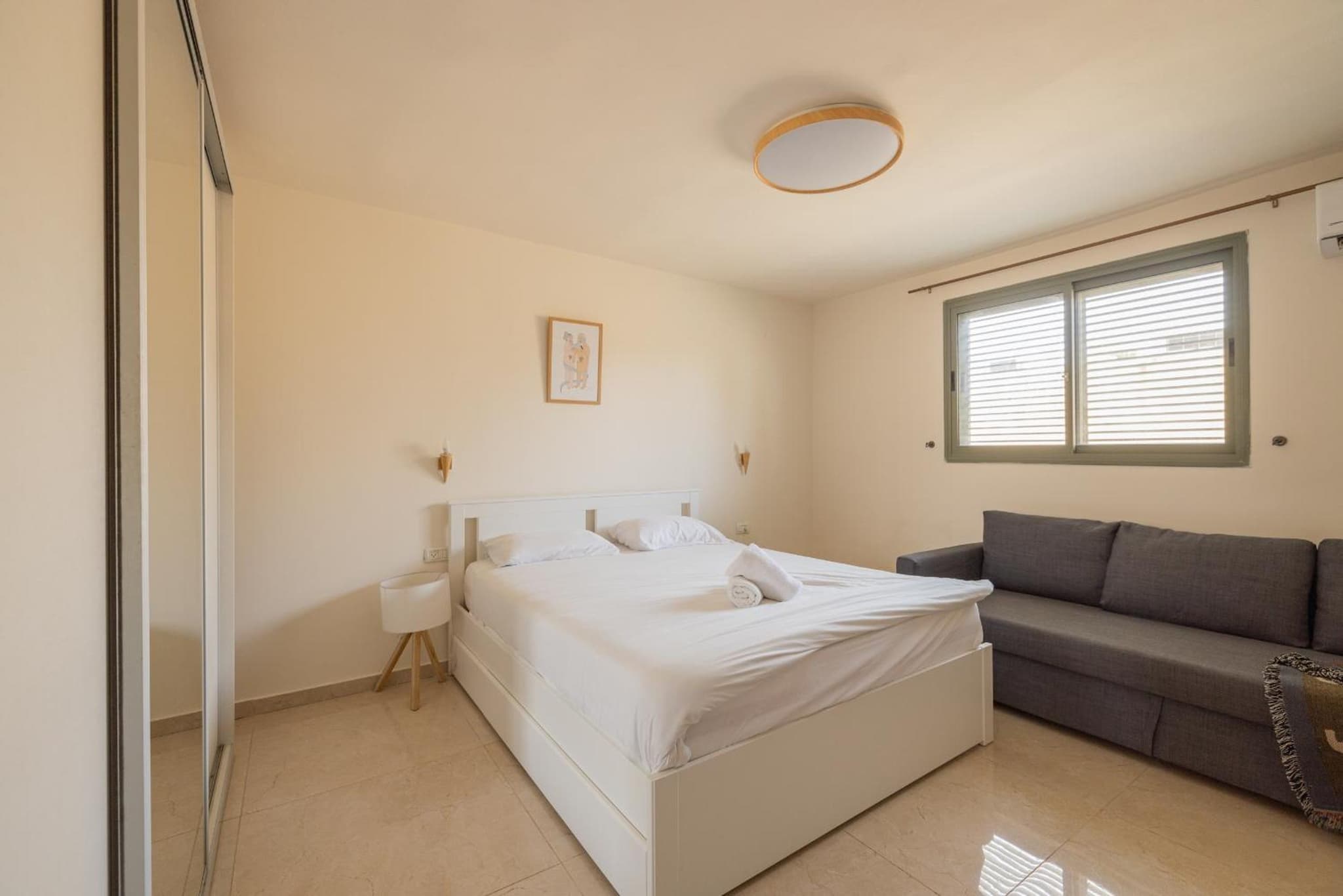Shifra Suite