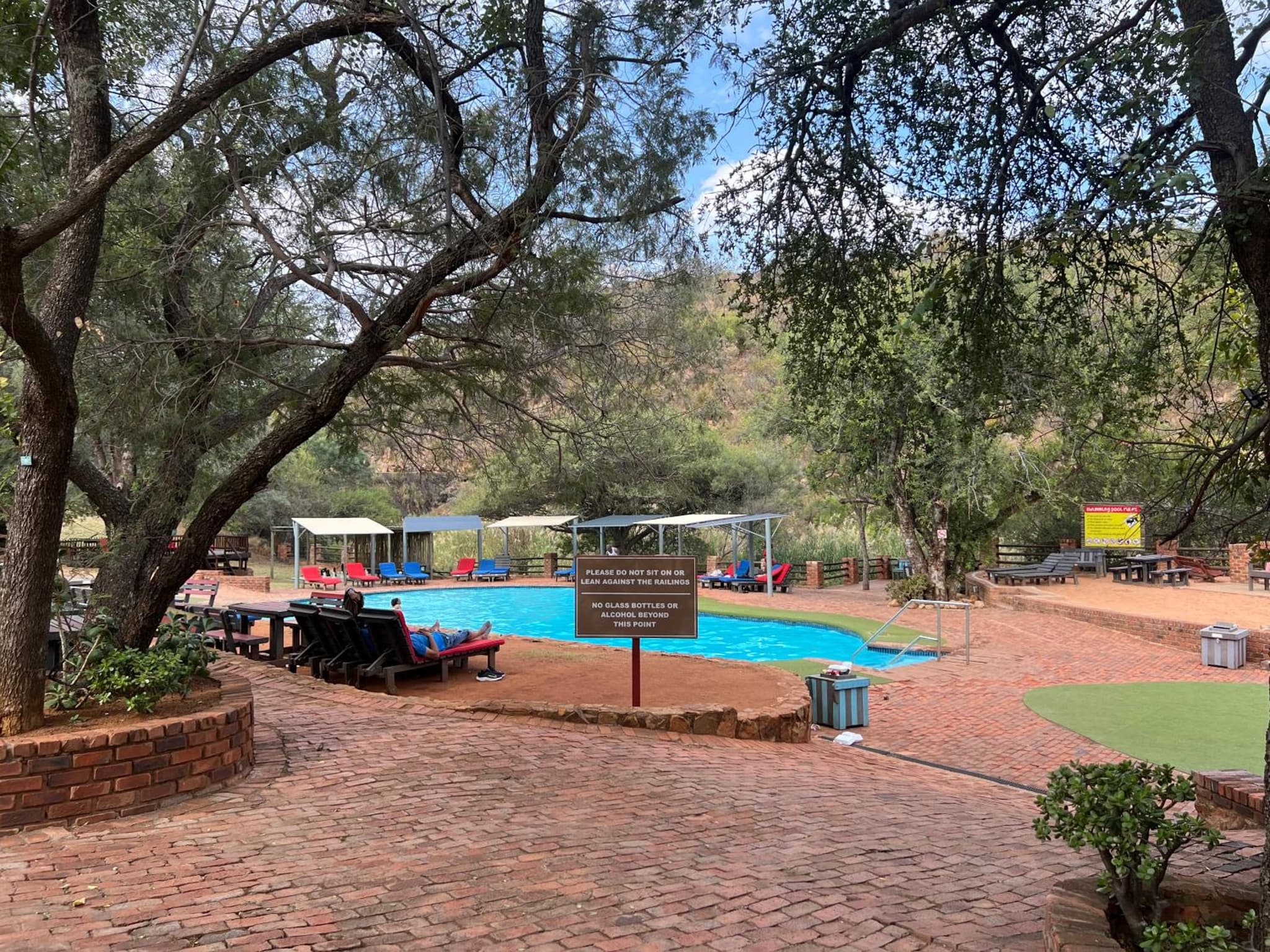 Pumula Bush Chalet photo 6