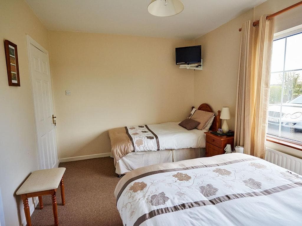 Hawthorn View Bed and Breakfast photo 4