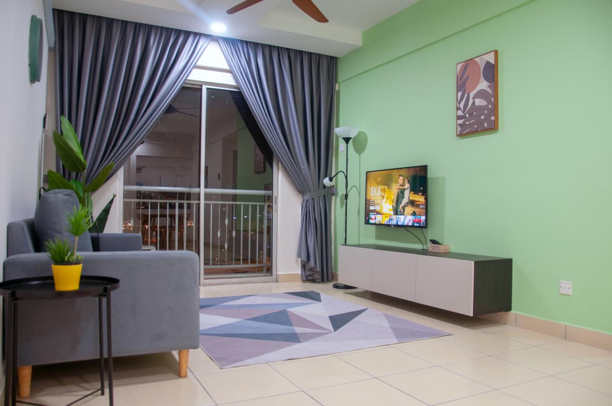 Five H Family Service Apartment photo 9