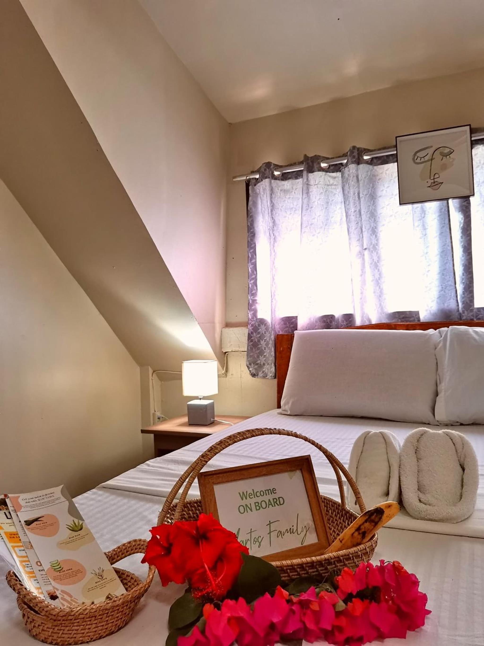 On Board Panglao Beach Hostel & Resort photo 4