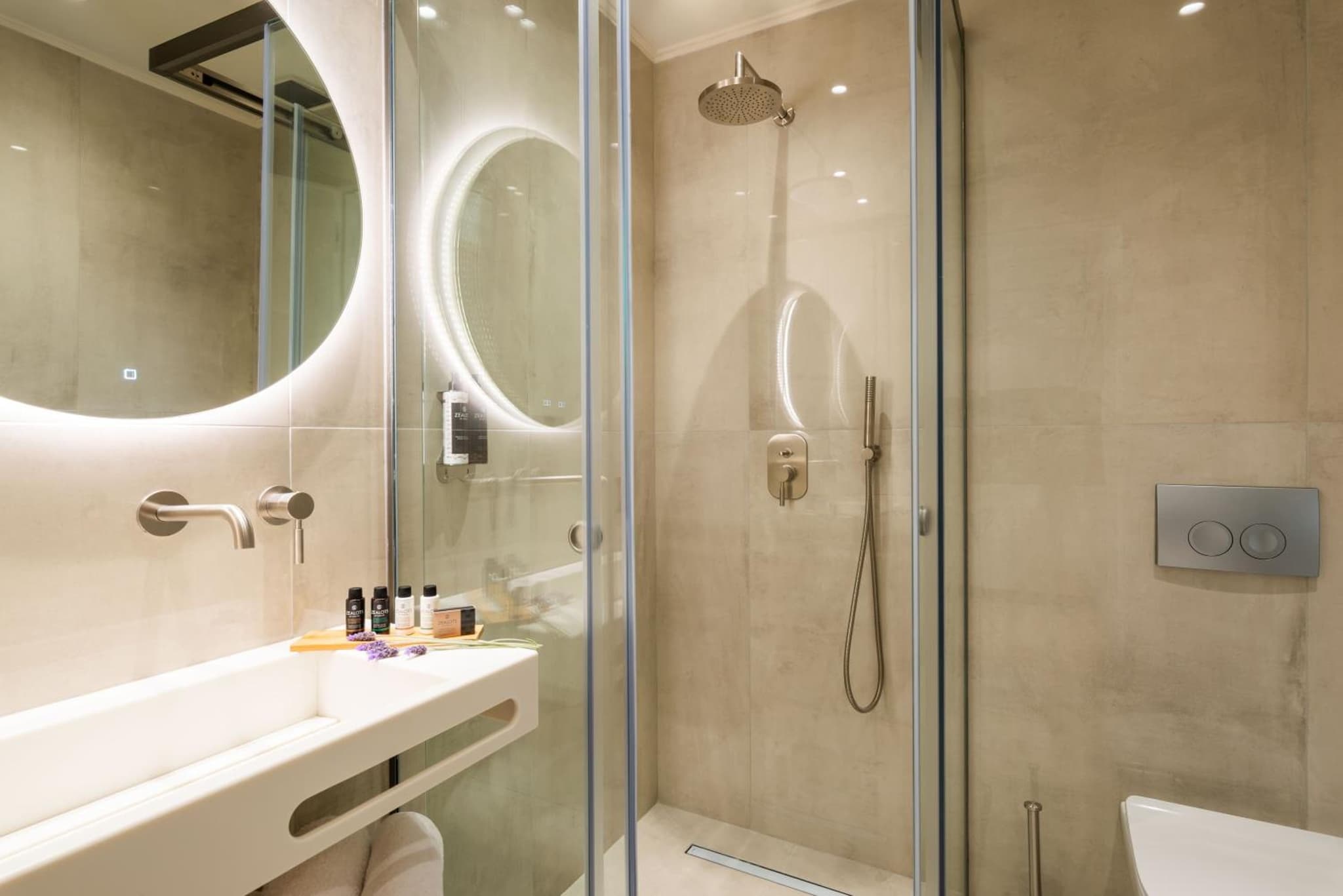 Hara Suites photo 8
