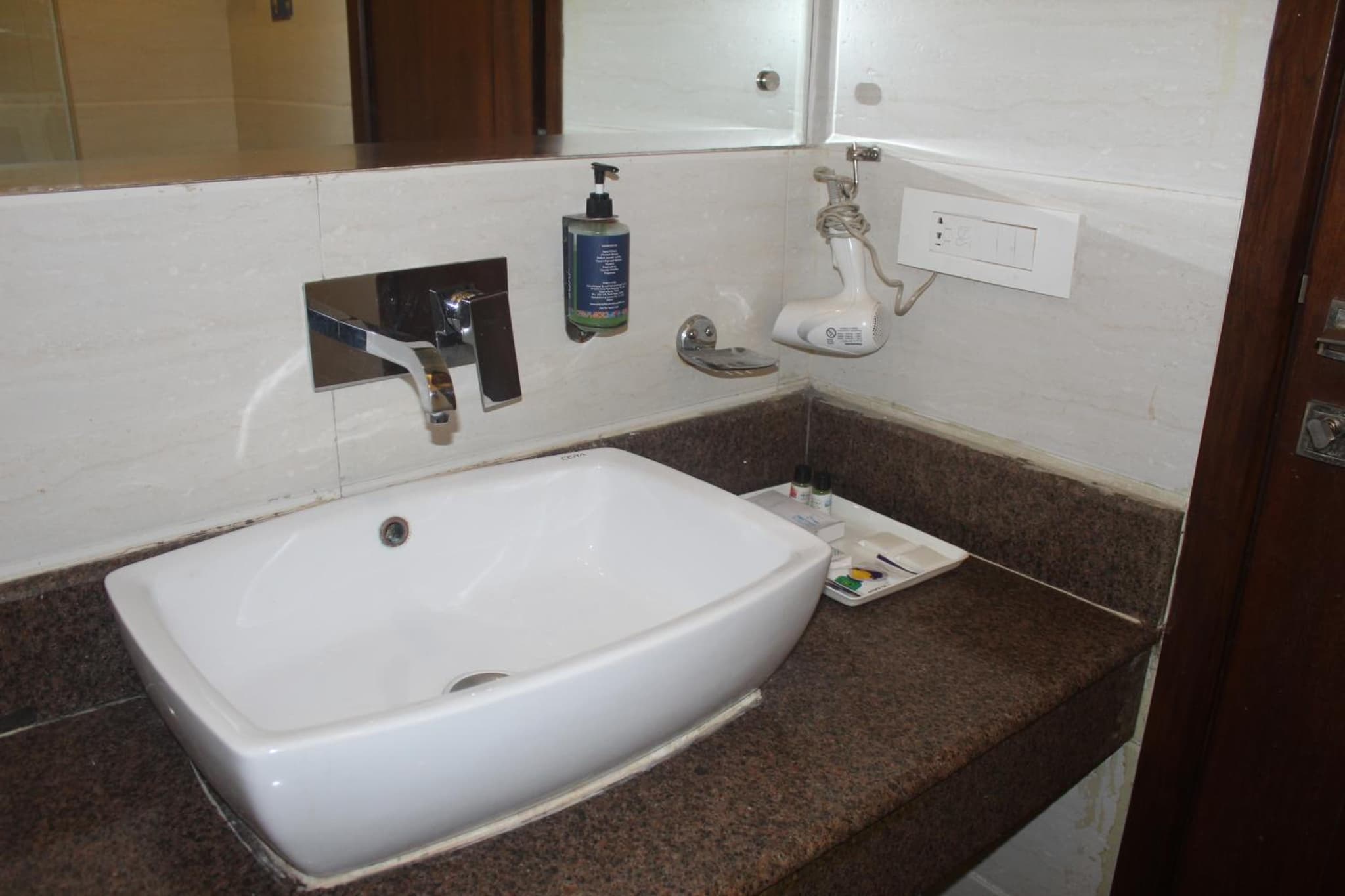 THE J K Hotel C R Park photo 7