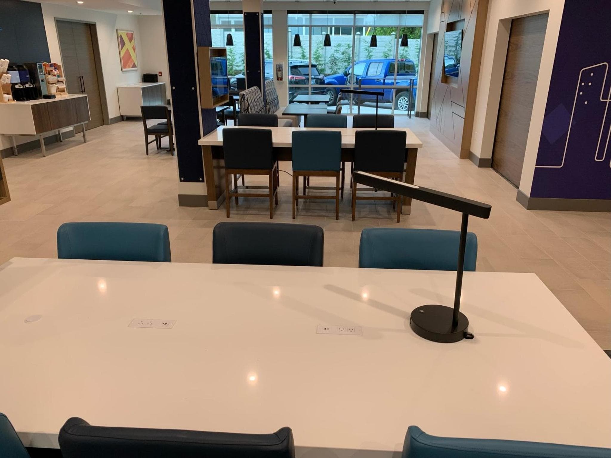 Holiday Inn Express & Suites Courtenay - Comox by IHG photo 7