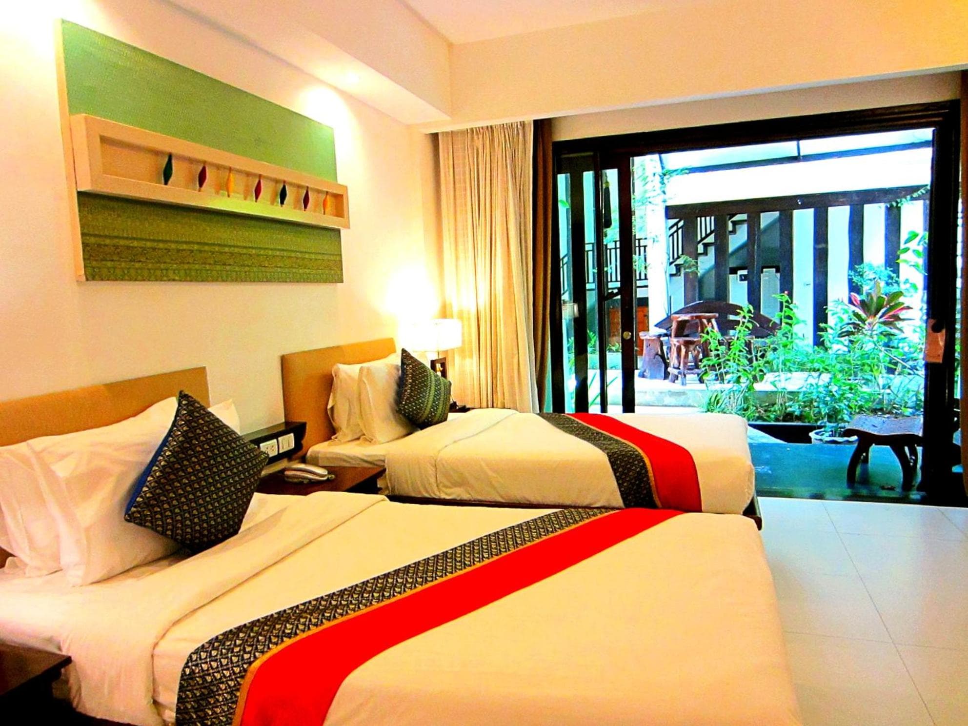 Yantarasri Resort photo 3