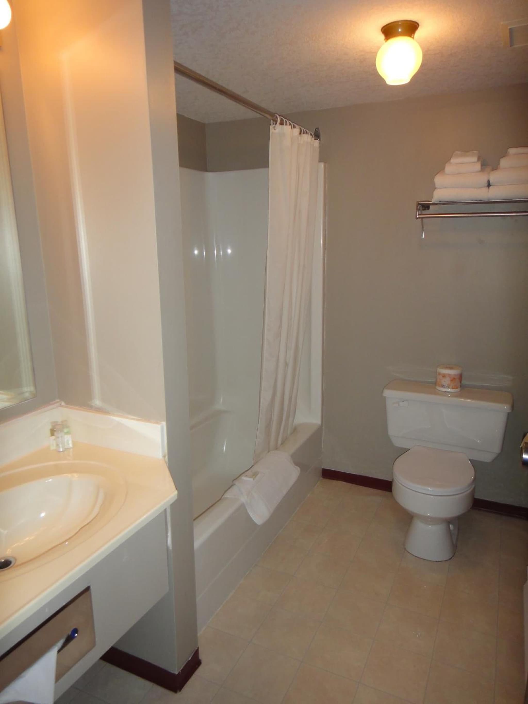 Three Valley Lake Chateau photo 8