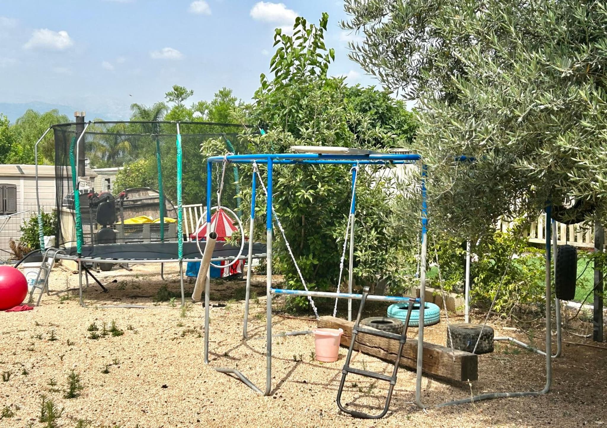 לארח, זה בטבע שלנו photo 9