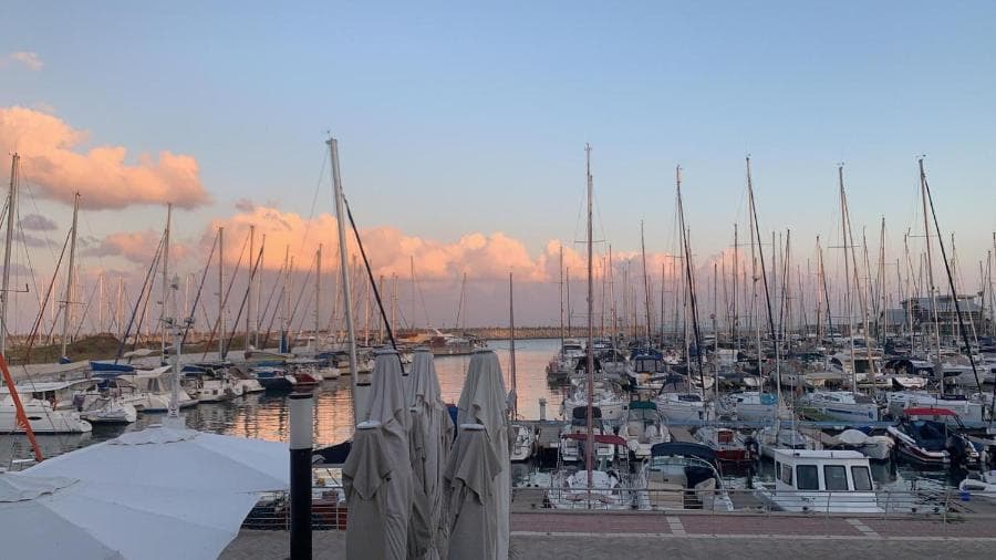 Nomi Suites Marina Herzelia photo 6