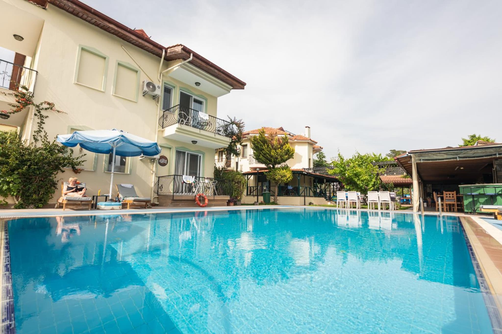 Dedeminn Garden Hotel photo 6