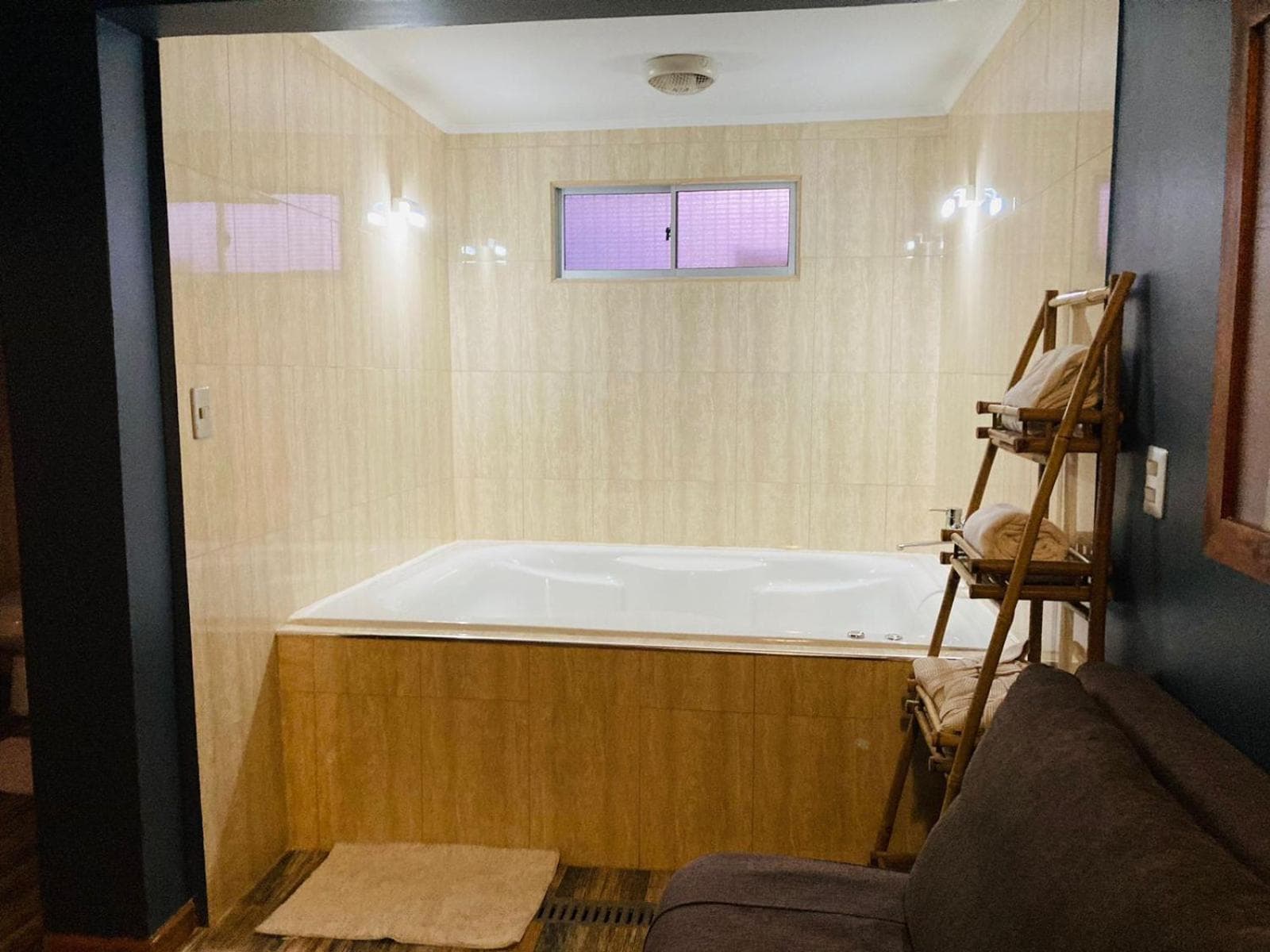 Tikay Suite Hotel photo 2
