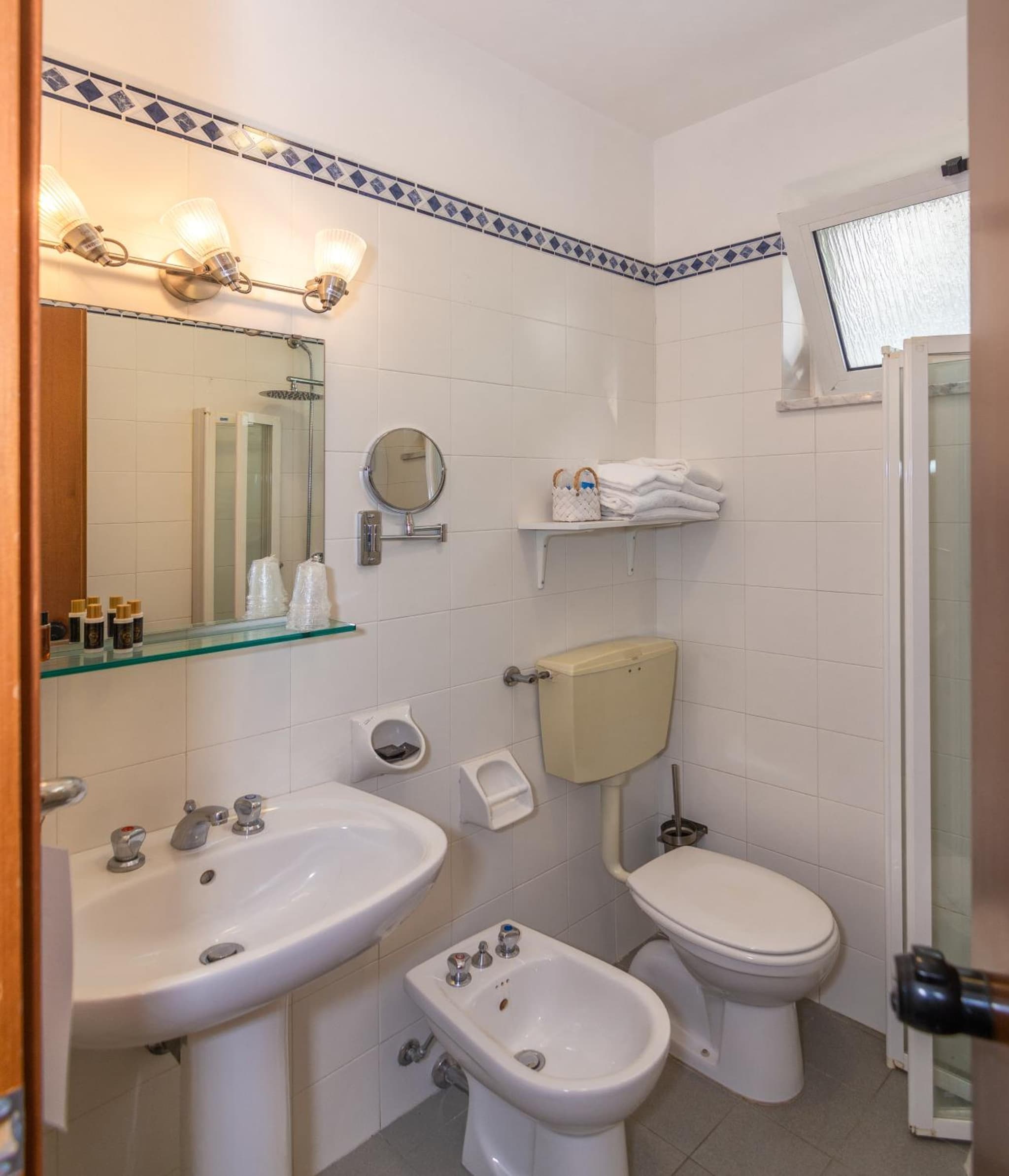 Hotel Tahiti photo 2