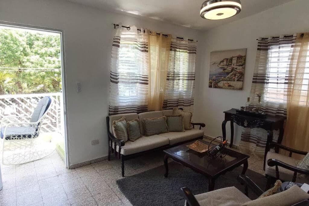 Beautiful sea front apartment photo 2