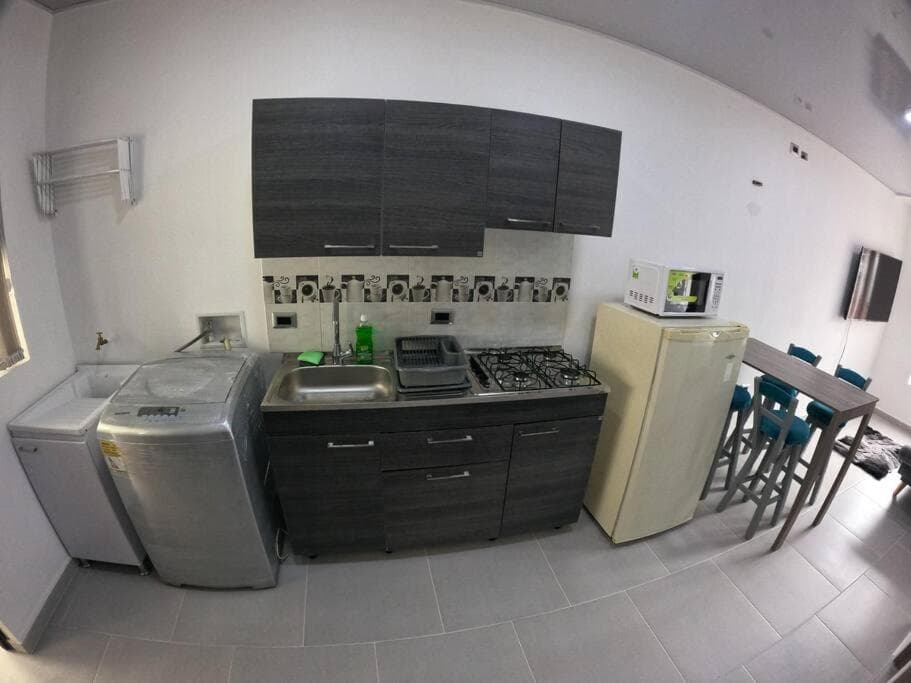 Apartamento 300 dotado cerca a Héroes photo 9