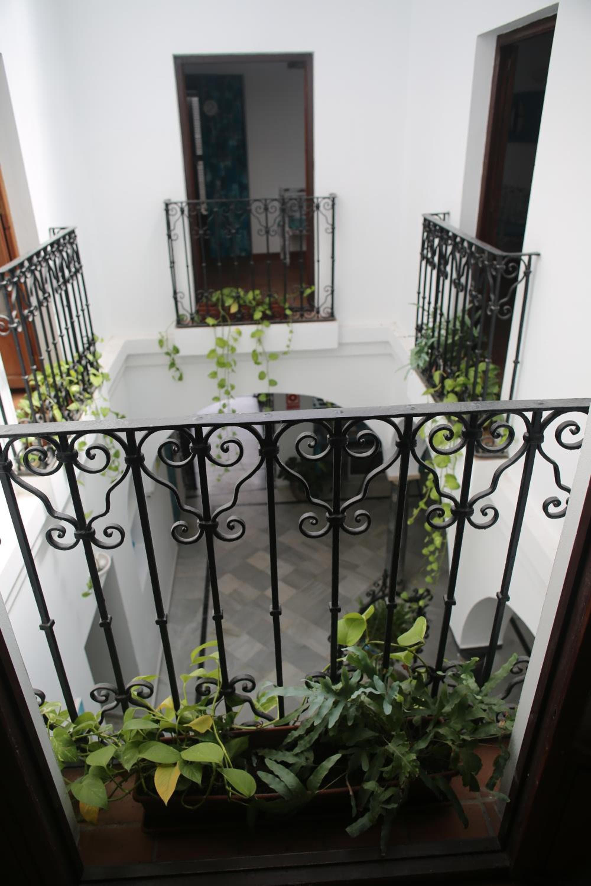Wake up in Tarifa Hostel & Restaurant Lounge