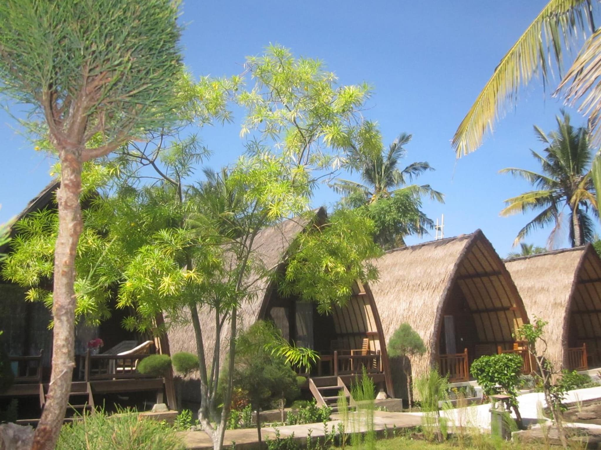 Sandy Beach Bungalows photo 8