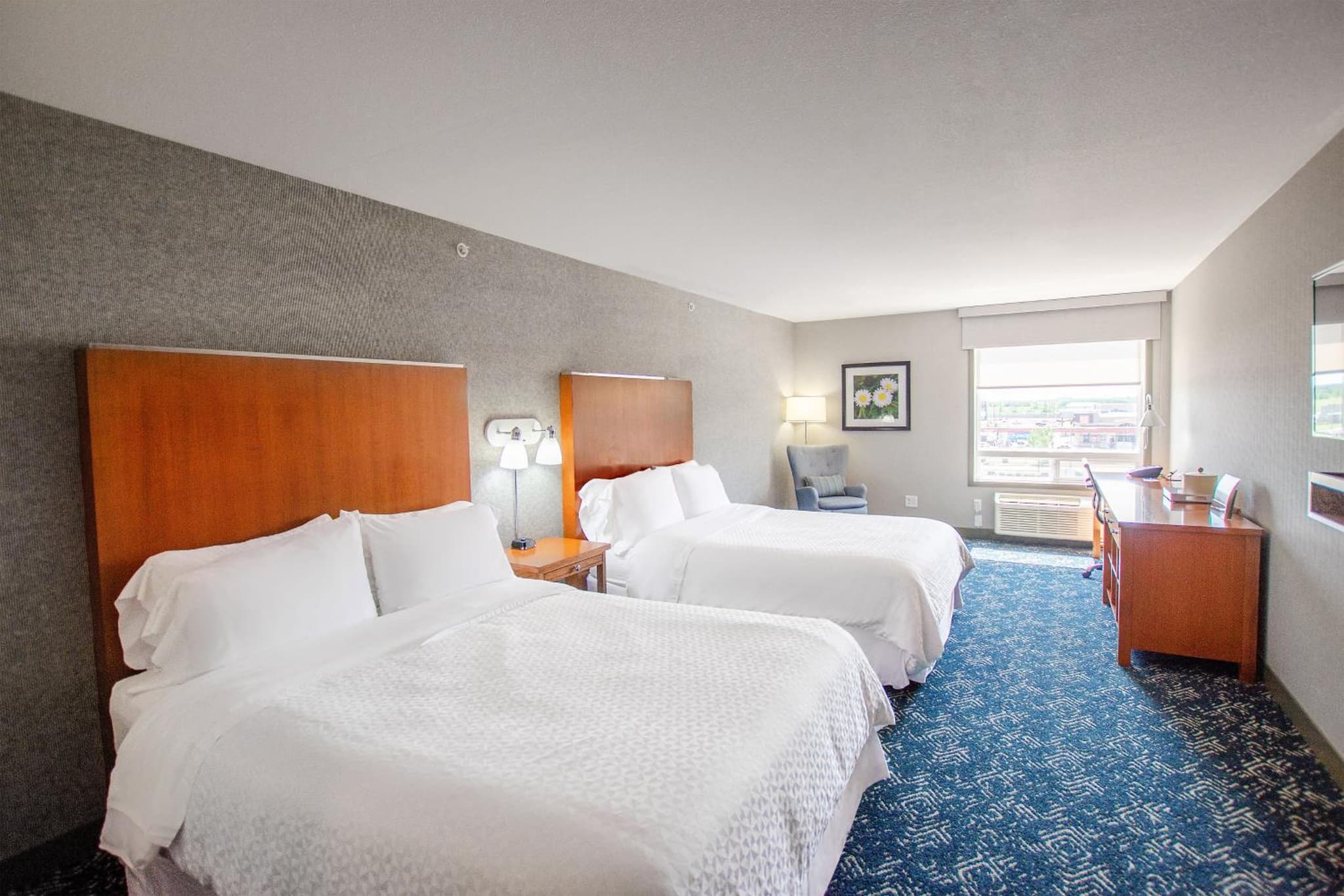 Four Points by Sheraton Saskatoon photo 3