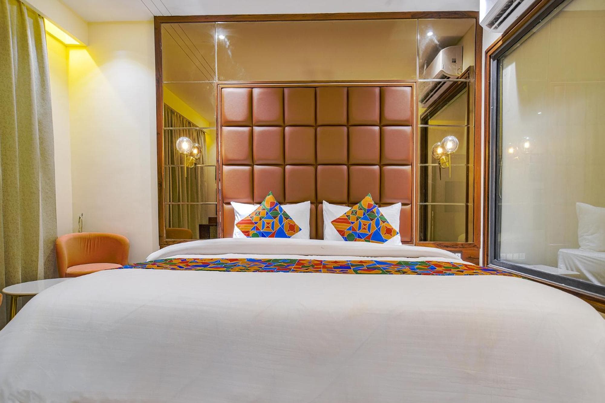 FabHotel Benchmark photo 4