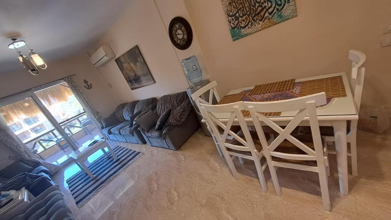 Luxury Chalet in Mountain View 2 , El-Sokhna with Sea View , Pool View and Garden View Families Only photo 9