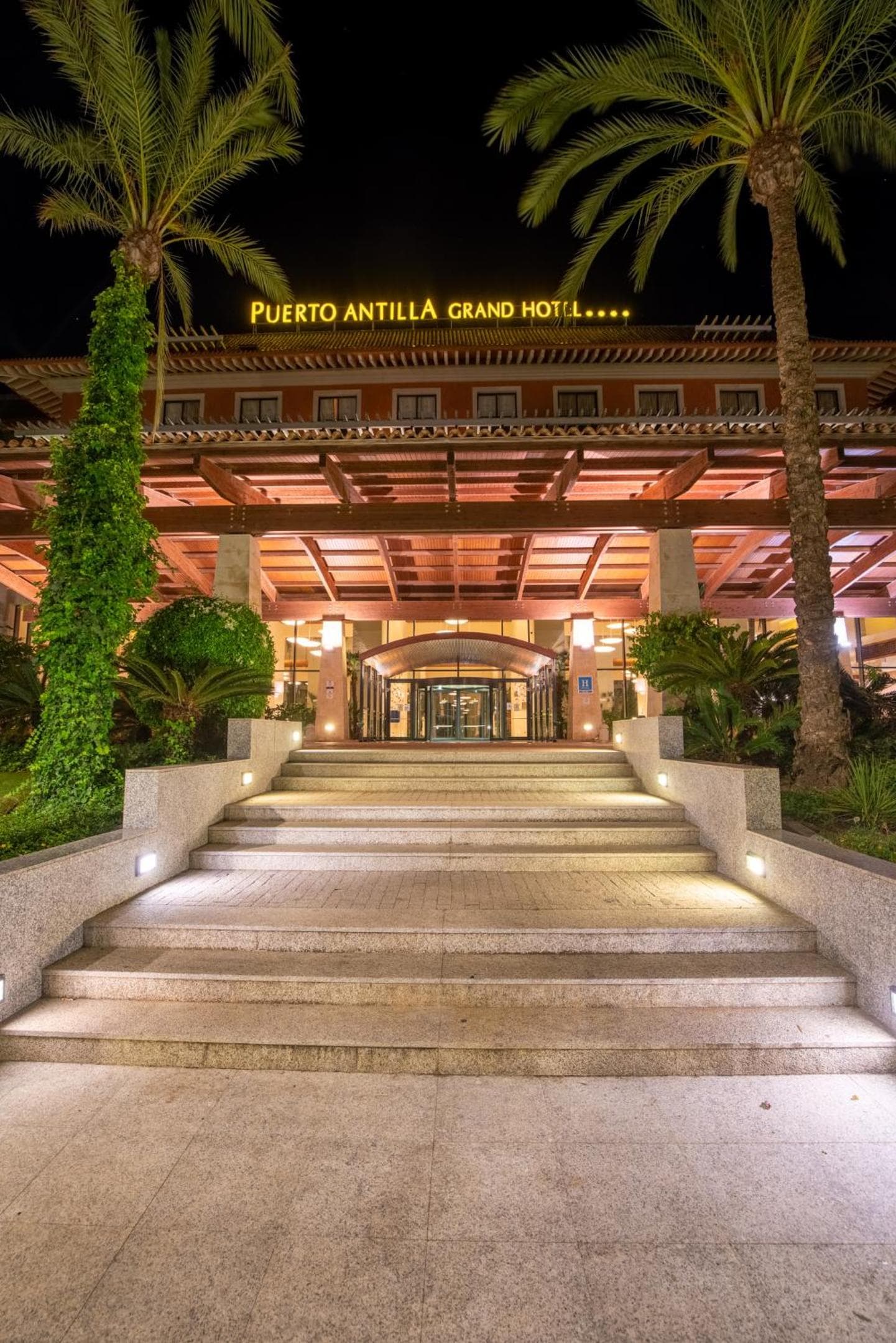 Puerto Antilla Grand Hotel photo 3