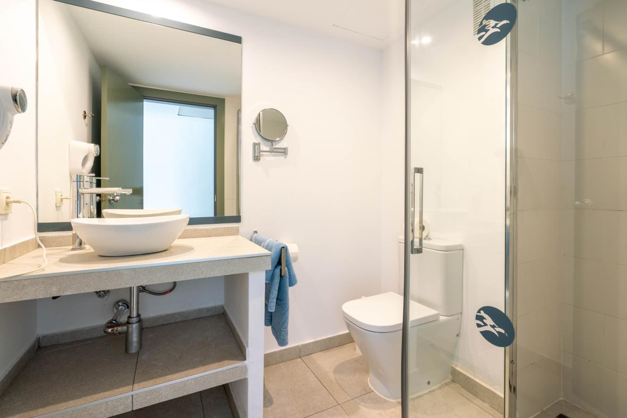 Guya Wave Hotel photo 9